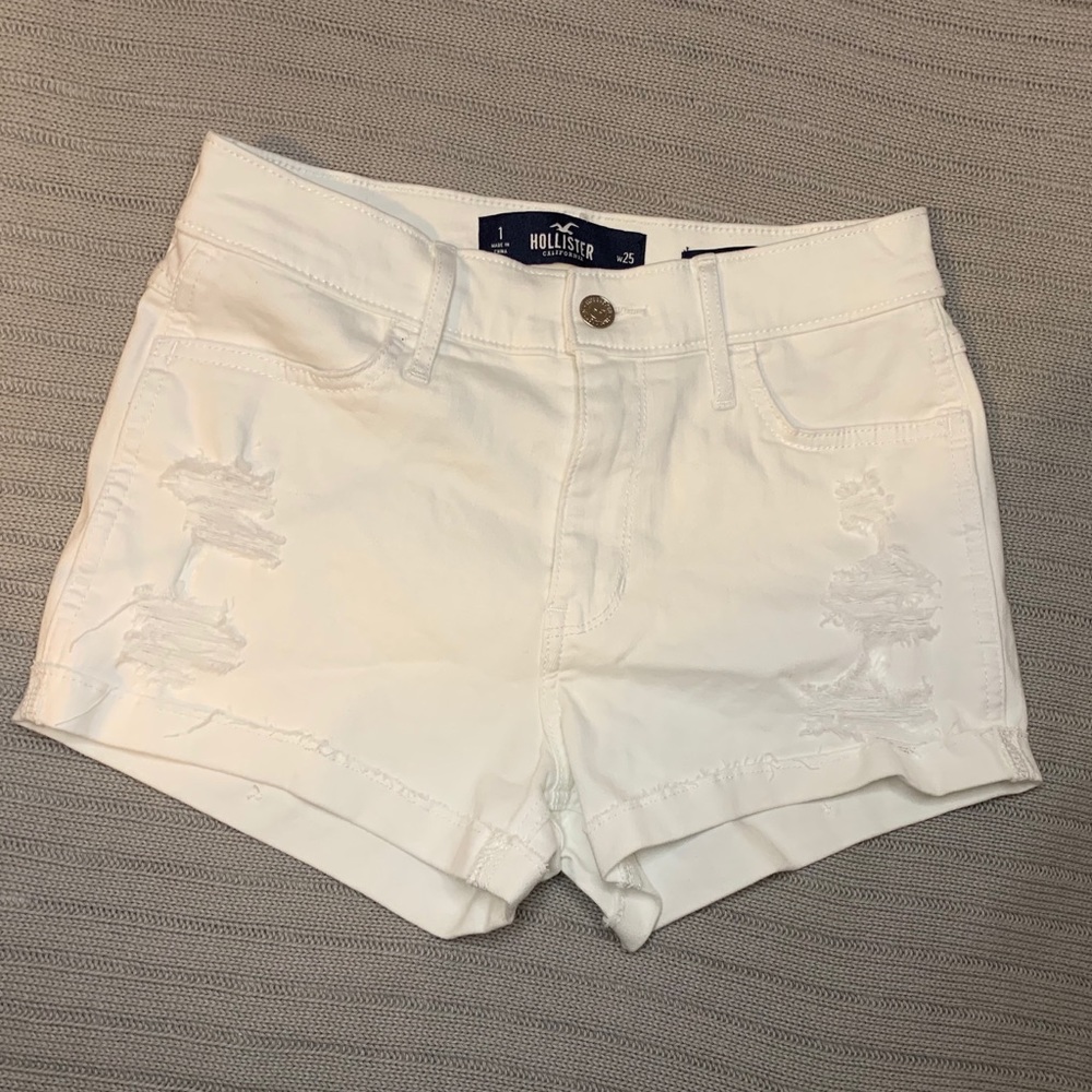 White Hollister ripped shorts
